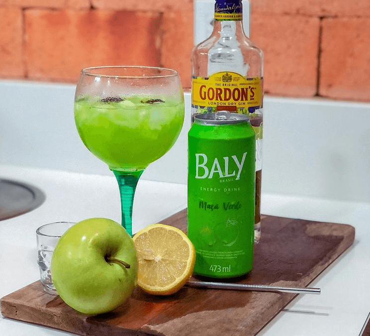 Gin com maçã verde - Gin com frutas
