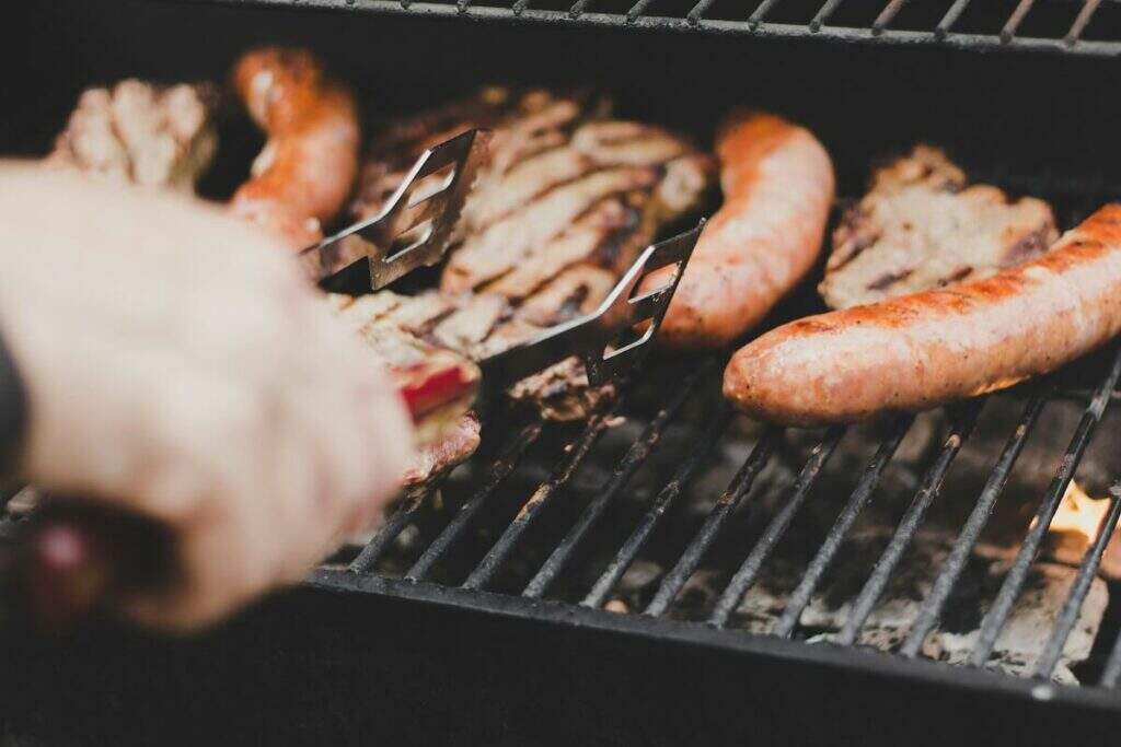 Utensílios para churrasco