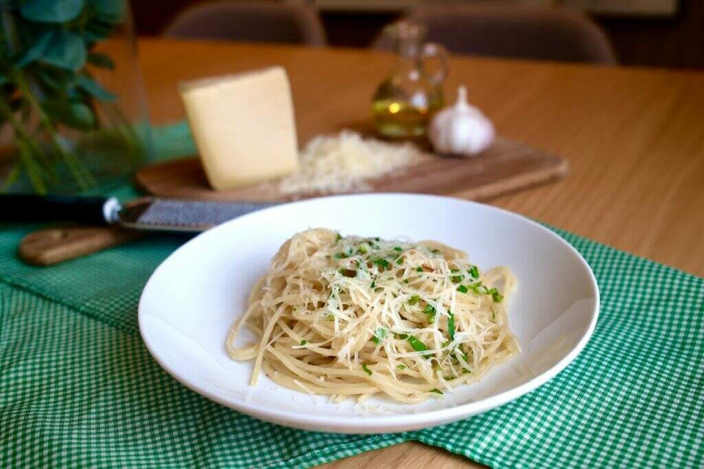 macarrao-alho-e-oleo-receita-4