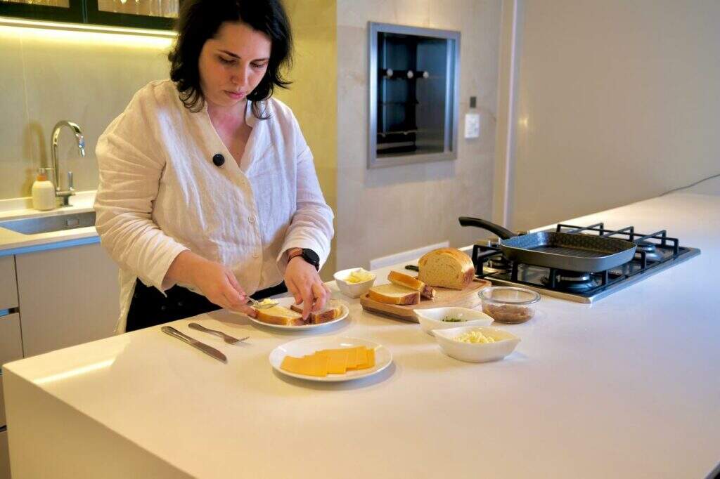 preparacao-tostex-de-queijo